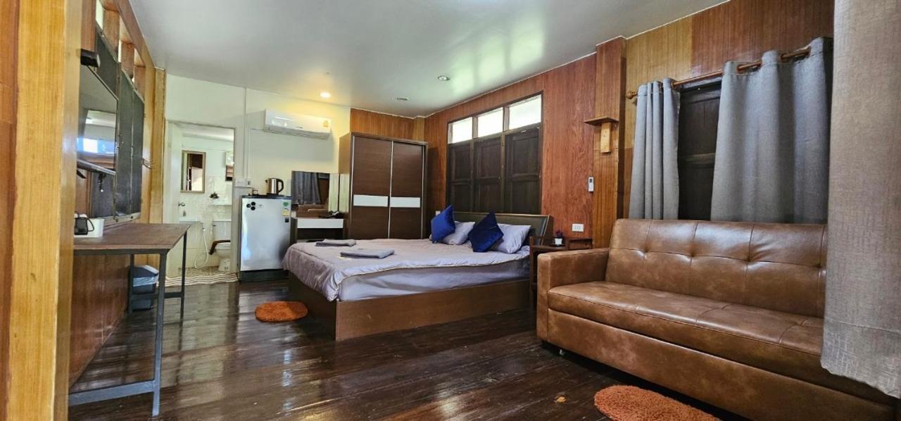 Homdoiintr Farmstay ฮ่อมดอยอินทร์ ฟาร์มสเตย์ Ban Huai Kaeo Exterior photo