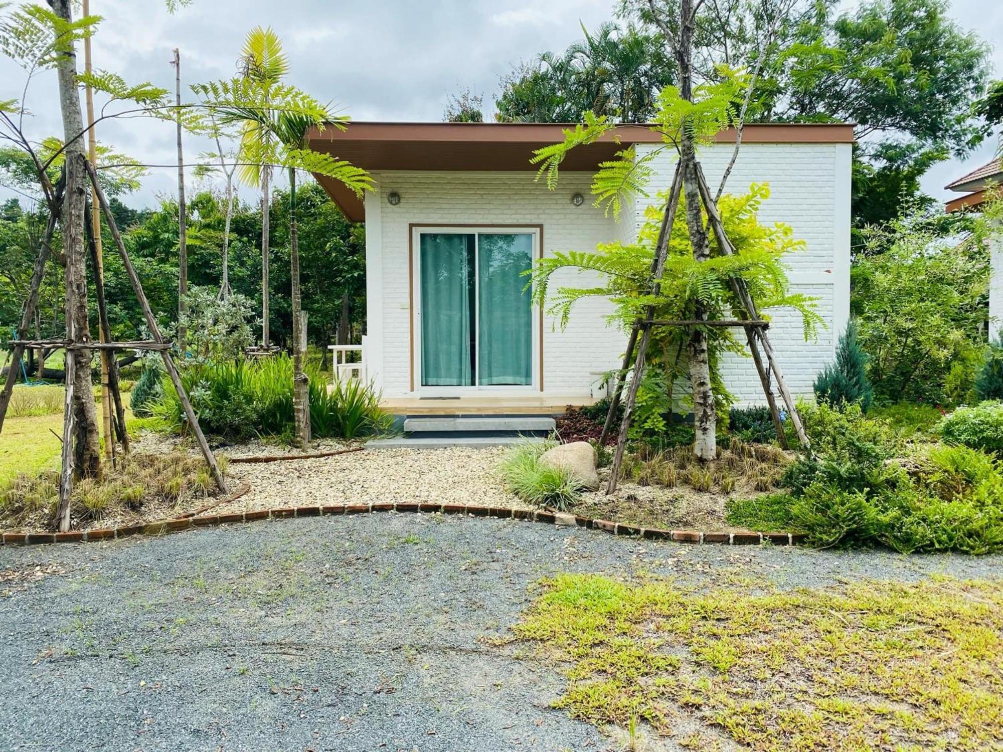 Homdoiintr Farmstay ฮ่อมดอยอินทร์ ฟาร์มสเตย์ Ban Huai Kaeo Exterior photo